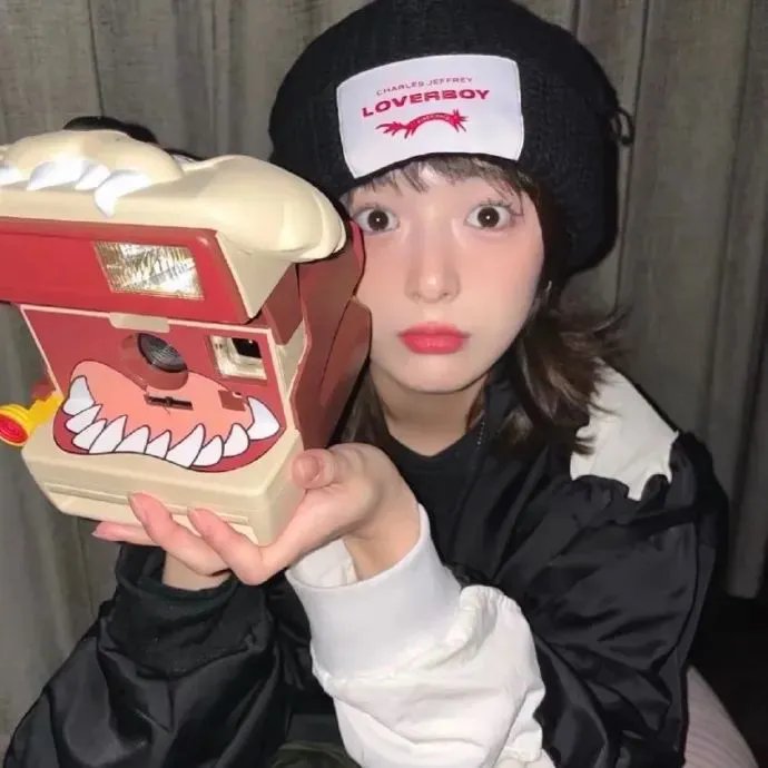 女高中生给你做饭了